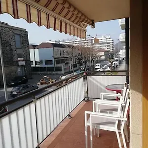 Amplio Y Soleado Alquilo Entero De 3 5 Personas Apartamento